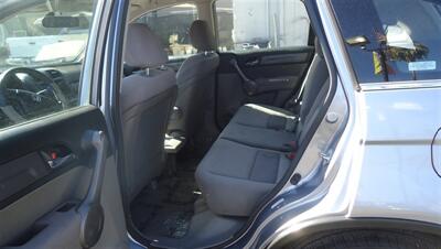 2009 Honda CR-V LX - Photo 15 - Van Nuys, CA 91405