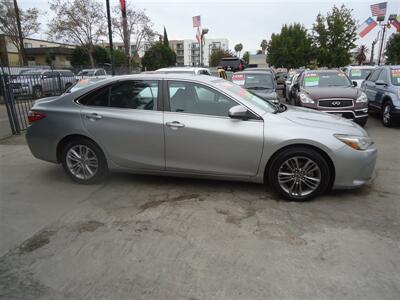 2015 Toyota Camry SE - Photo 3 - Van Nuys, CA 91405