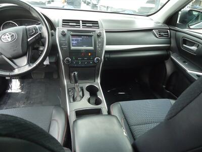 2015 Toyota Camry SE - Photo 18 - Van Nuys, CA 91405