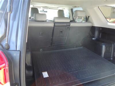 2010 Toyota 4Runner SR5   - Photo 13 - Van Nuys, CA 91405