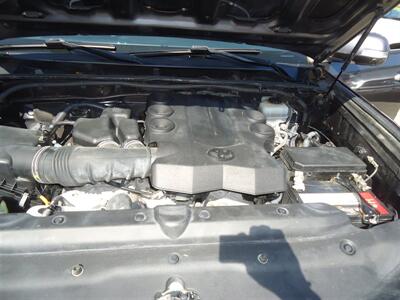 2010 Toyota 4Runner SR5   - Photo 28 - Van Nuys, CA 91405