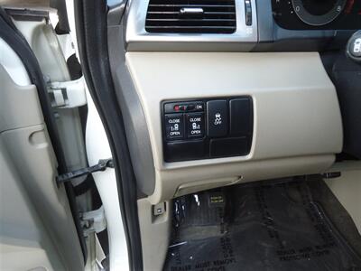 2015 Honda Odyssey EX   - Photo 23 - Van Nuys, CA 91405