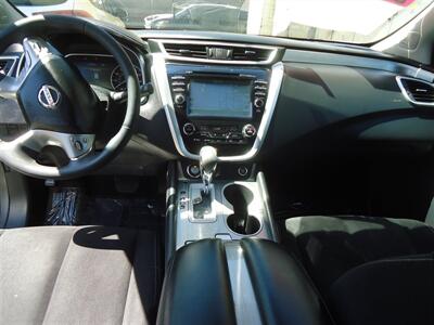2017 Nissan Murano SV   - Photo 21 - Van Nuys, CA 91405