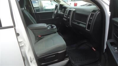 2015 RAM 1500 - Photo 19 - Van Nuys, CA 91405