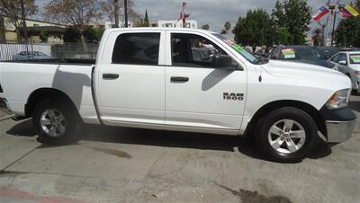 2015 RAM 1500 - Photo 3 - Van Nuys, CA 91405