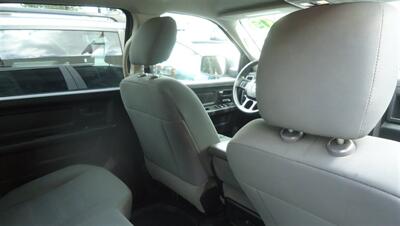 2015 RAM 1500 - Photo 18 - Van Nuys, CA 91405