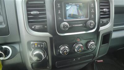 2015 RAM 1500 - Photo 13 - Van Nuys, CA 91405