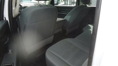 2015 RAM 1500 - Photo 16 - Van Nuys, CA 91405