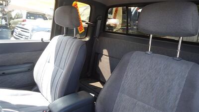1998 Toyota Tacoma SR5   - Photo 12 - Van Nuys, CA 91405