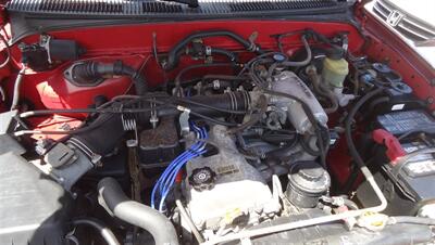 1998 Toyota Tacoma SR5   - Photo 15 - Van Nuys, CA 91405