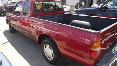 1998 Toyota Tacoma SR5   - Photo 5 - Van Nuys, CA 91405