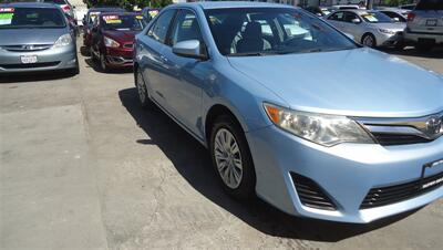 2012 Toyota Camry LE - Photo 2 - Van Nuys, CA 91405