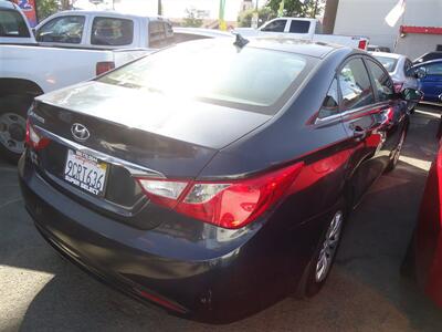 2011 Hyundai SONATA GLS   - Photo 7 - Van Nuys, CA 91405