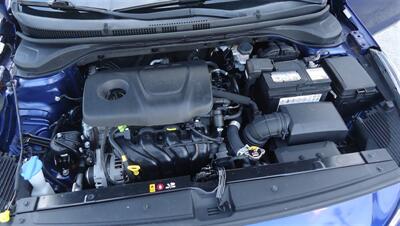 2019 Hyundai ACCENT SE - Photo 23 - Van Nuys, CA 91405