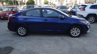 2019 Hyundai ACCENT SE - Photo 3 - Van Nuys, CA 91405