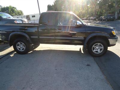 2002 Toyota Tundra SR5 V8   - Photo 3 - Van Nuys, CA 91405