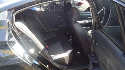 2021 Nissan Versa SV   - Photo 9 - Van Nuys, CA 91405