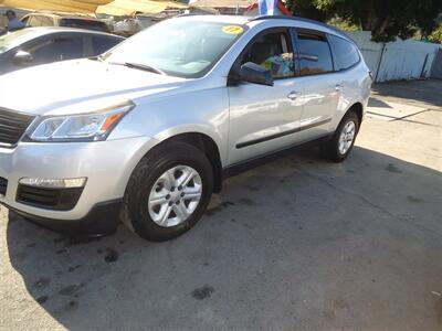 2017 Chevrolet Traverse LS - Photo 6 - Van Nuys, CA 91405