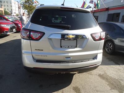 2017 Chevrolet Traverse LS - Photo 9 - Van Nuys, CA 91405