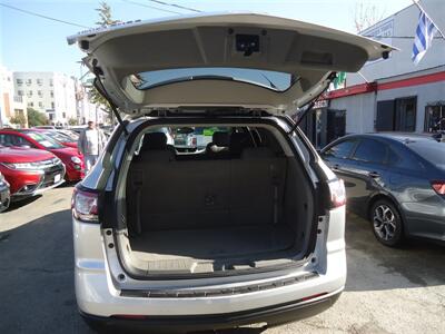 2017 Chevrolet Traverse LS - Photo 10 - Van Nuys, CA 91405