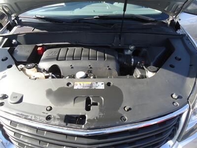 2017 Chevrolet Traverse LS - Photo 26 - Van Nuys, CA 91405