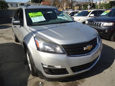 2017 Chevrolet Traverse LS - Photo 2 - Van Nuys, CA 91405