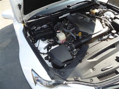 2016 Lexus IS 200t - Photo 23 - Van Nuys, CA 91405