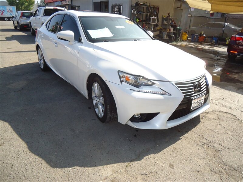 2016 Lexus IS 200t   - Photo 1 - Van Nuys, CA 91405