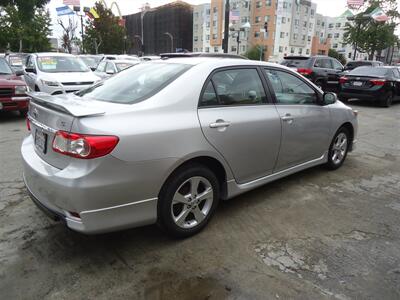 2011 Toyota Corolla S   - Photo 4 - Van Nuys, CA 91405