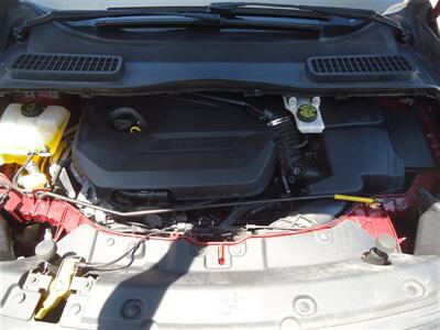 2015 Ford Escape SE   - Photo 19 - Van Nuys, CA 91405