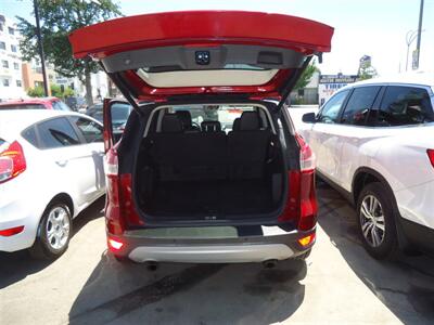 2015 Ford Escape SE   - Photo 5 - Van Nuys, CA 91405