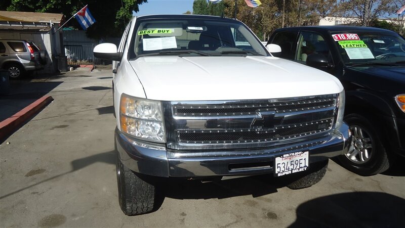 2012 Chevrolet Silverado 1500 LS   - Photo 1 - Van Nuys, CA 91405