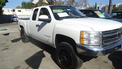 2012 Chevrolet Silverado 1500 LS - Photo 2 - Van Nuys, CA 91405