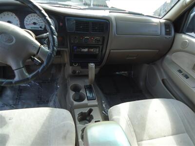 2001 Toyota Tacoma Prerunner V6   - Photo 19 - Van Nuys, CA 91405