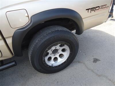 2001 Toyota Tacoma Prerunner V6   - Photo 26 - Van Nuys, CA 91405
