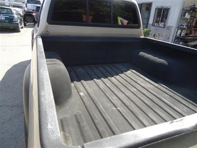 2001 Toyota Tacoma Prerunner V6   - Photo 11 - Van Nuys, CA 91405