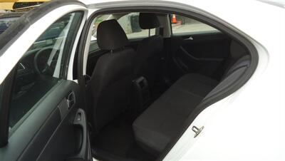 2014 Volkswagen Jetta S - Photo 17 - Van Nuys, CA 91405