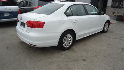 2014 Volkswagen Jetta S - Photo 4 - Van Nuys, CA 91405