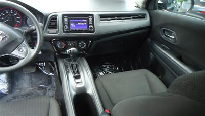 2016 Honda HR-V LX   - Photo 18 - Van Nuys, CA 91405