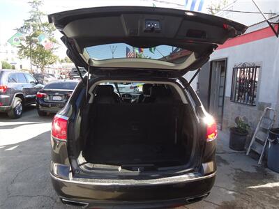 2015 Buick Enclave Leather   - Photo 11 - Van Nuys, CA 91405
