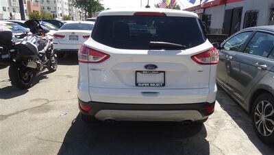 2016 Ford Escape SE   - Photo 5 - Van Nuys, CA 91405