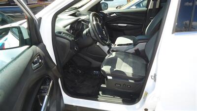 2016 Ford Escape SE   - Photo 10 - Van Nuys, CA 91405