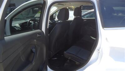 2016 Ford Escape SE   - Photo 11 - Van Nuys, CA 91405