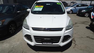 2016 Ford Escape SE   - Photo 2 - Van Nuys, CA 91405