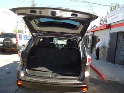 2015 Toyota Highlander Limited - Photo 15 - Van Nuys, CA 91405