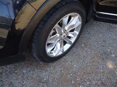 2012 Ford Explorer XLT   - Photo 23 - Van Nuys, CA 91405