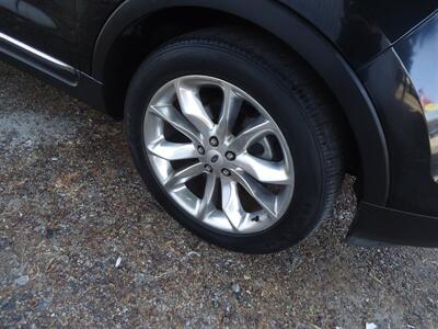 2012 Ford Explorer XLT   - Photo 25 - Van Nuys, CA 91405