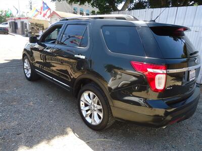 2012 Ford Explorer XLT   - Photo 7 - Van Nuys, CA 91405