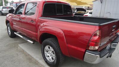 2006 Toyota Tacoma PreRunner V6 - Photo 6 - Van Nuys, CA 91405