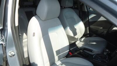 2019 Hyundai KONA Limited   - Photo 16 - Van Nuys, CA 91405